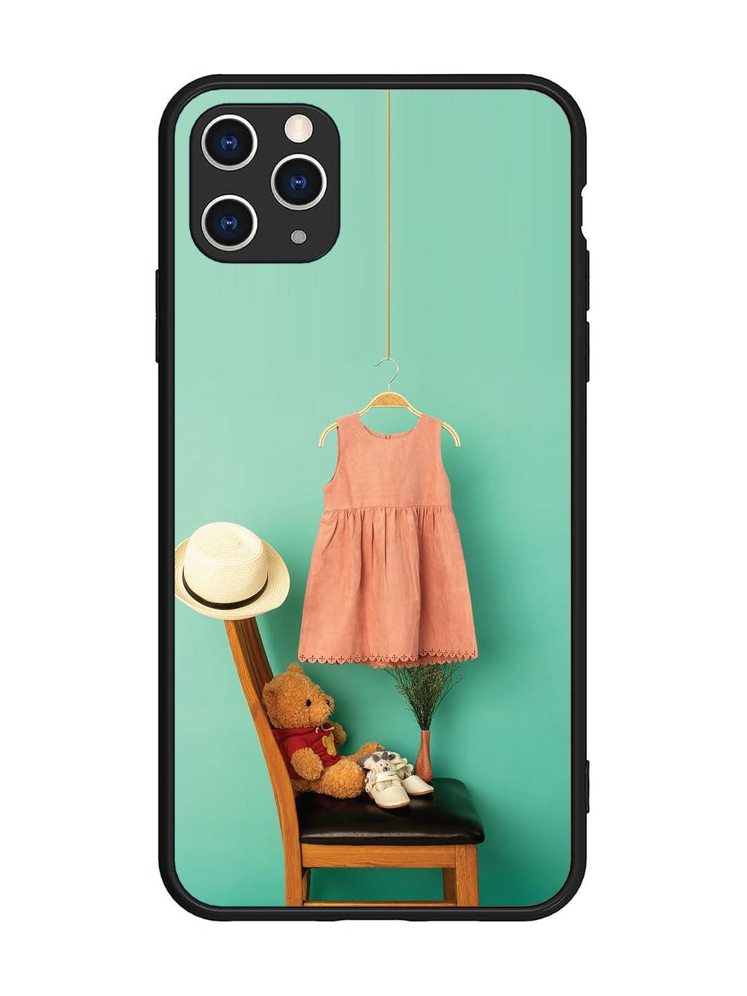 iPhone 11 Pro Max Trendy dress for girl near toy bear