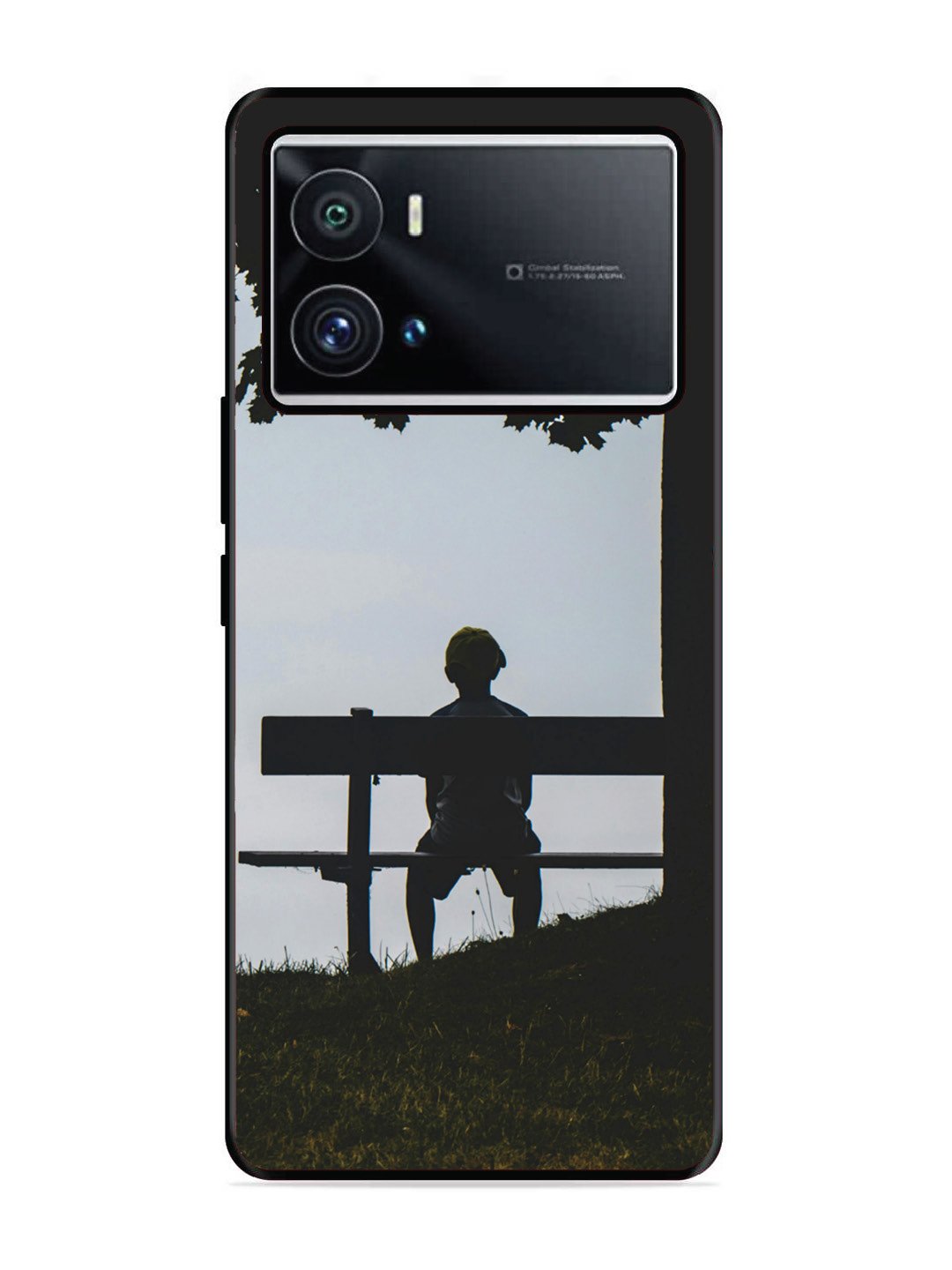 Iqoo 9 Pro Alone under the Baniyan Tree