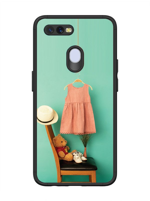 Oppo A7 Trendy dress for girl near toy bear