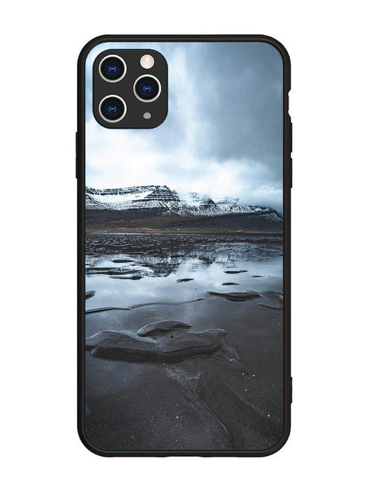 iPhone 11 Pro Max Beach And Mountain