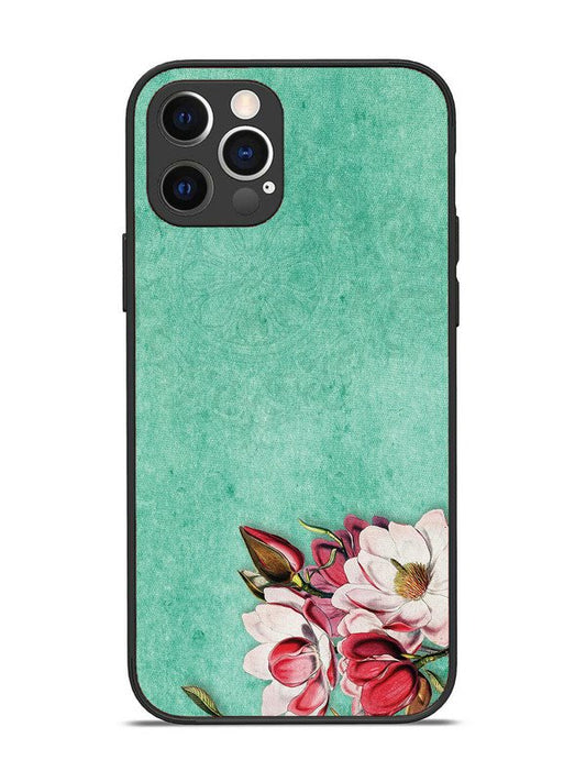 iPhone 12 Pro Beautiful Flowers