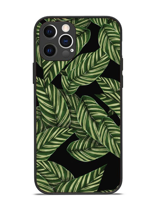 iPhone 12 Pro Leafs Pattern