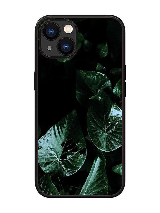 iPhone 13 Leafs at night