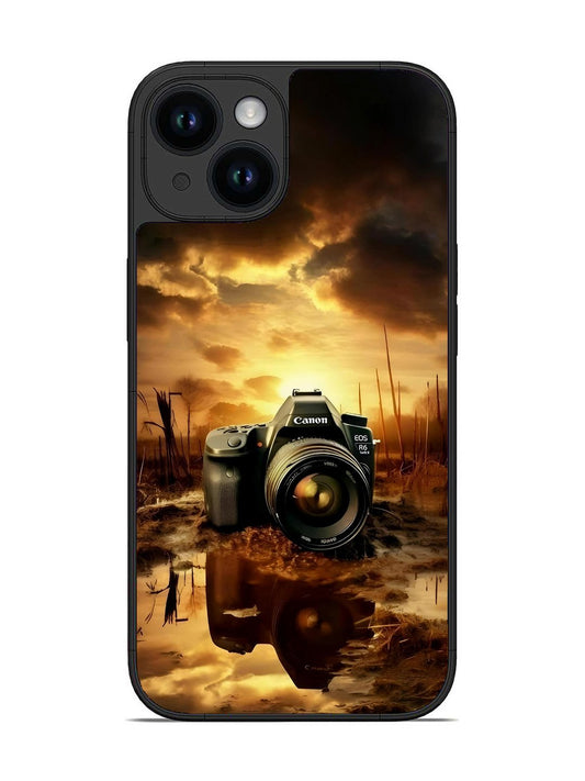 iPhone 14 Twilight Trench Camera