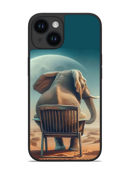 iPhone 14 Baby Elephant om chair