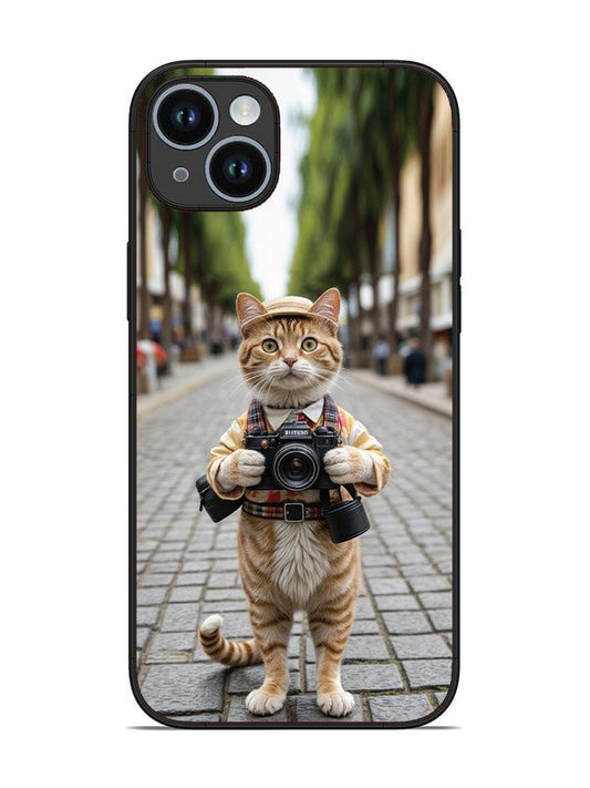 iPhone 14 Plus Cat as Cameraman