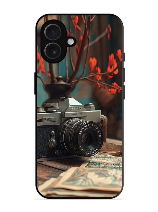 iPhone 16 Plus Retro Camera