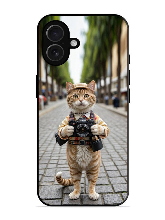 iPhone 16 Plus Cat as Cameraman