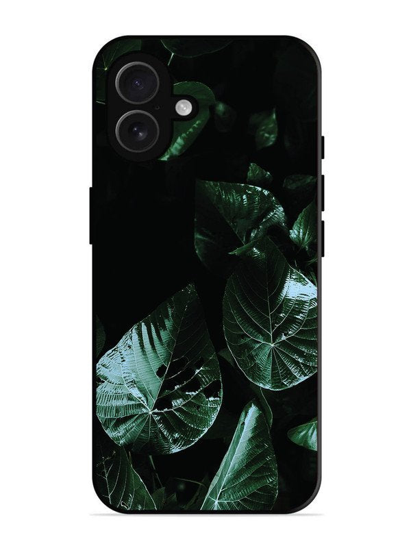 iPhone 16 Plus Leafs at night
