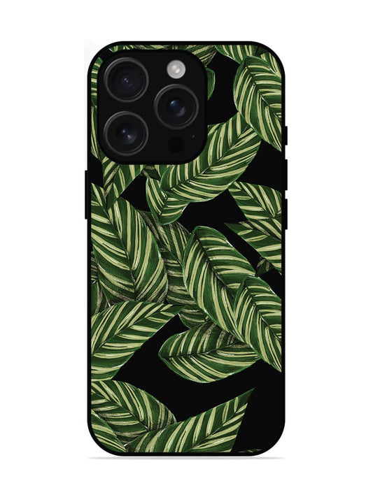 iPhone 16 Pro Leafs Pattern