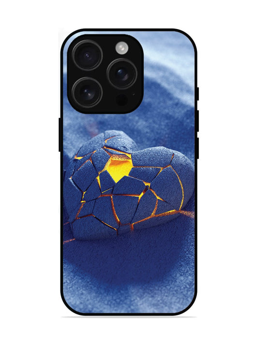 iPhone 16 Pro Broken Heart
