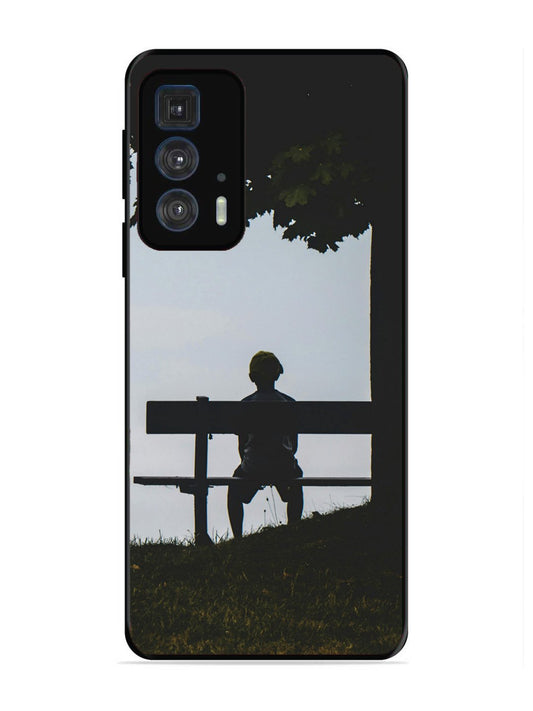 Motorola Moto Edge 20 Pro Alone under the Baniyan Tree