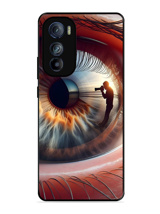 Motorola Moto Edge 30 Eye Pupil