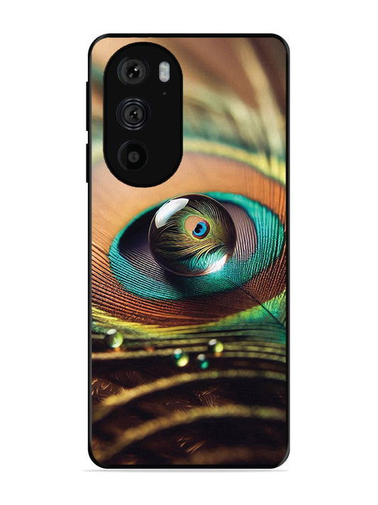 Motorola Moto Edge 30 Pro Water Drop On Peacock Feather