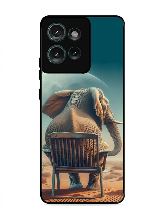 Motorola Edge 50 Baby Elephant om chair