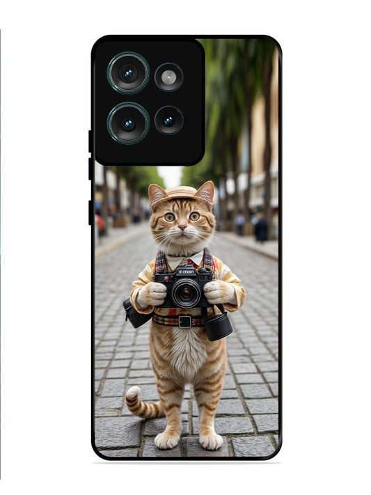 Motorola Edge 50 Cat as Cameraman