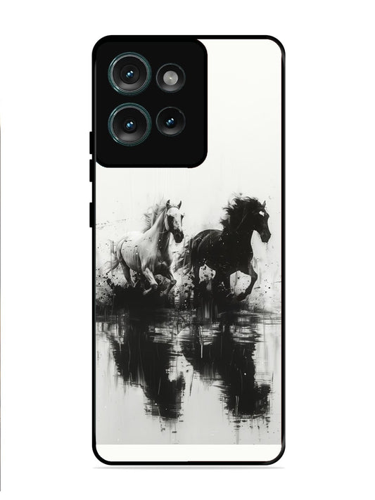 Motorola Edge 50 Black & White Horse