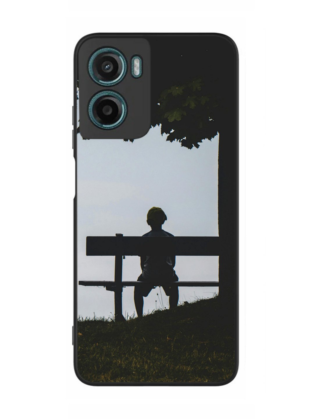 Motorola Moto G05 Alone under the Baniyan Tree