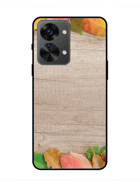 oneplus nord 2t 5g Autumn Leafs On Wooden Table
