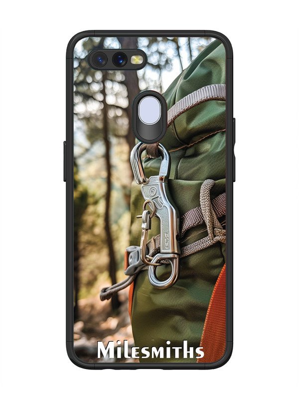 Oppo A7 Hiking Gear Close-up