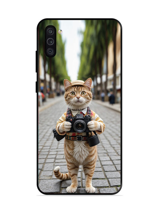 Samsung Galaxy M11 Cat as Cameraman
