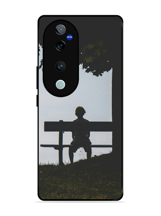 Vivo V40 Pro Alone under the Baniyan Tree